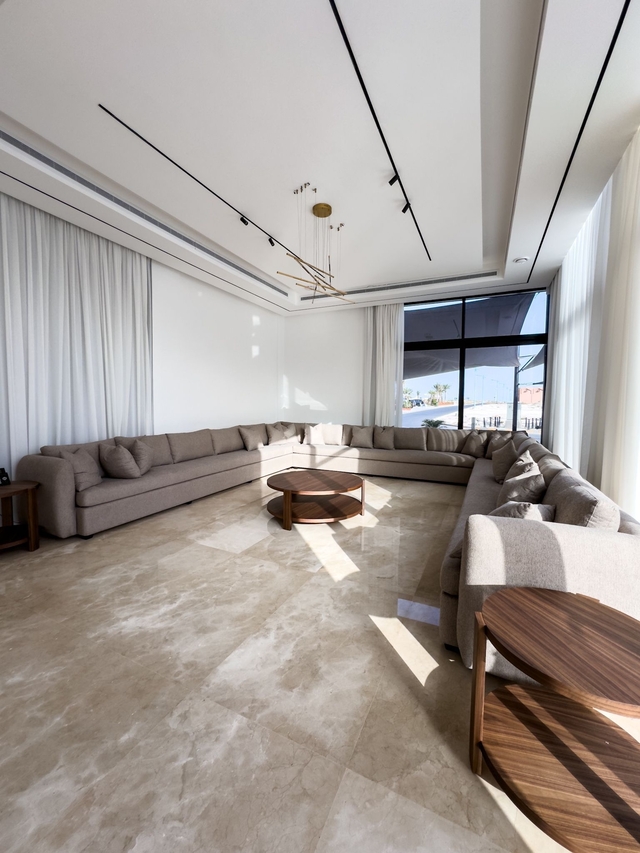 DAR DALAL ( <i style='color:#B10622'>VVIP</i> )