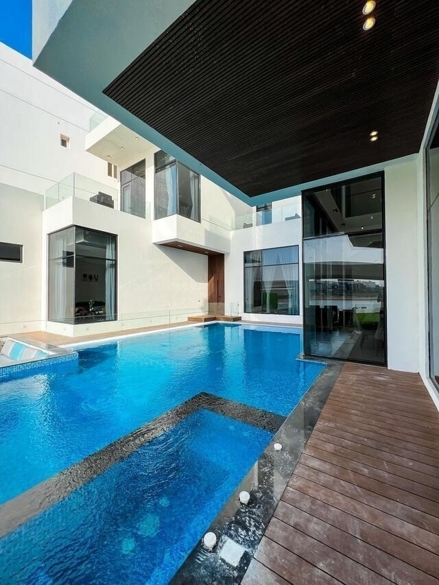 LAM CHALET   ( <i style='color:#B10622'> VVIP</i> )