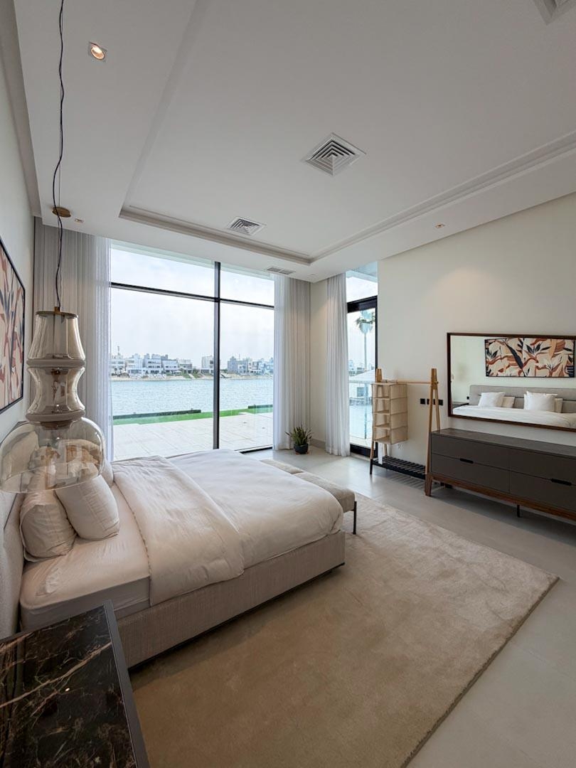 ( <i style='color:#B10622'> VVIP</i> )ZAYA