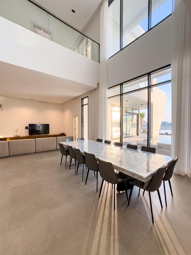 South Palms  ( <i style='color:#B10622'>VVIP</i> )