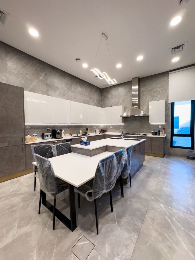 DAR DALAL ( <i style='color:#B10622'>VVIP</i> )