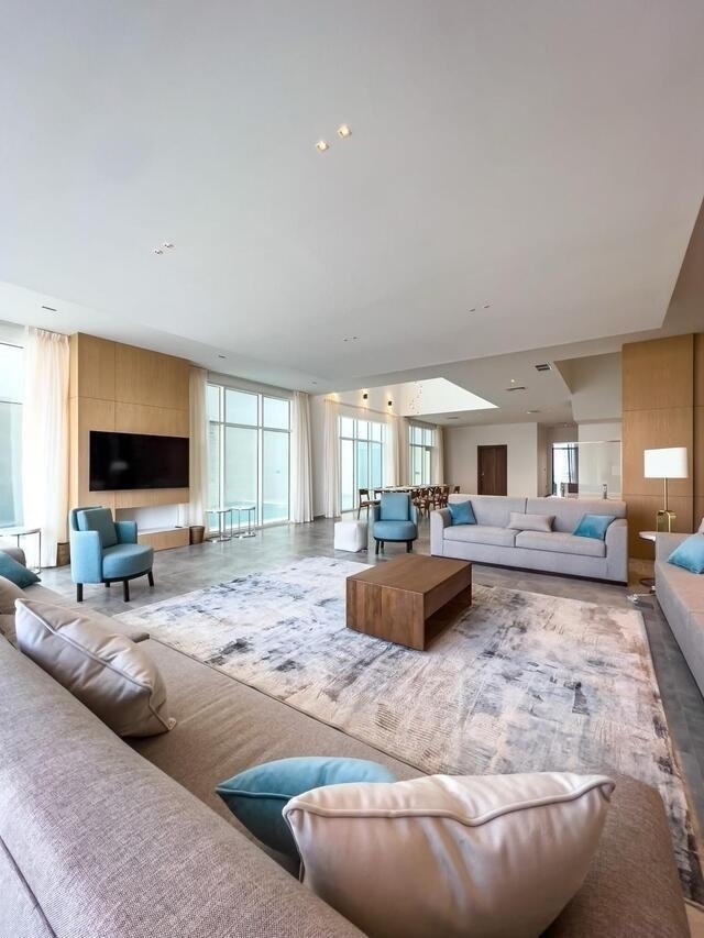 MANARA CHALET ( <i style='color:#B10622'>VVIP</i> )