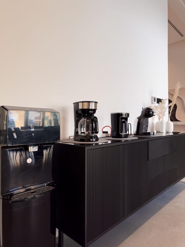 South Palms  ( <i style='color:#B10622'>VVIP</i> )