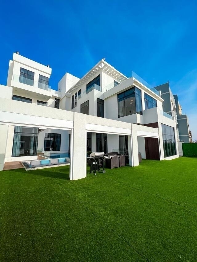 LAM CHALET   ( <i style='color:#B10622'> VVIP</i> )