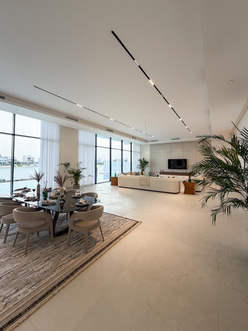 ( <i style='color:#B10622'> VVIP</i> )ZAYA