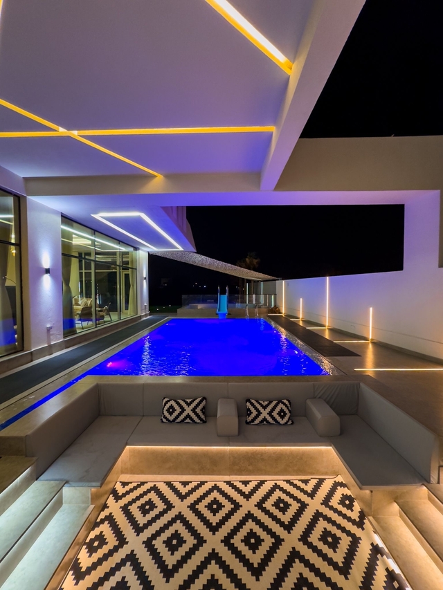 Lime ( <i style='color:#B10622'> VVIP</i> )