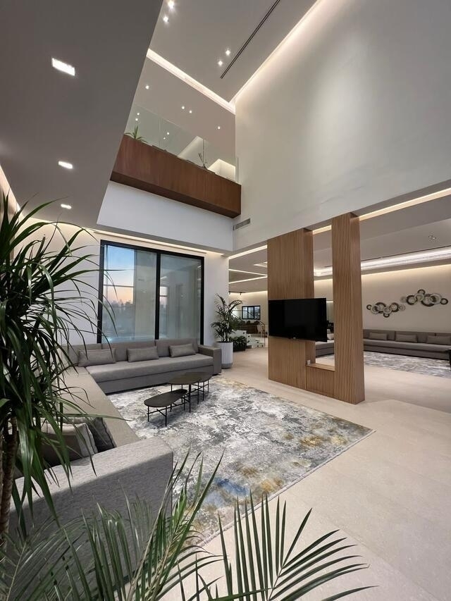 Cove Chalet  ( <i style='color:#B10622'>VIP</i> )