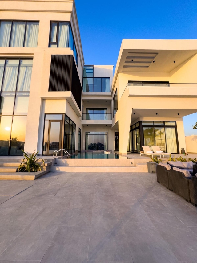 South Palms  ( <i style='color:#B10622'>VVIP</i> )