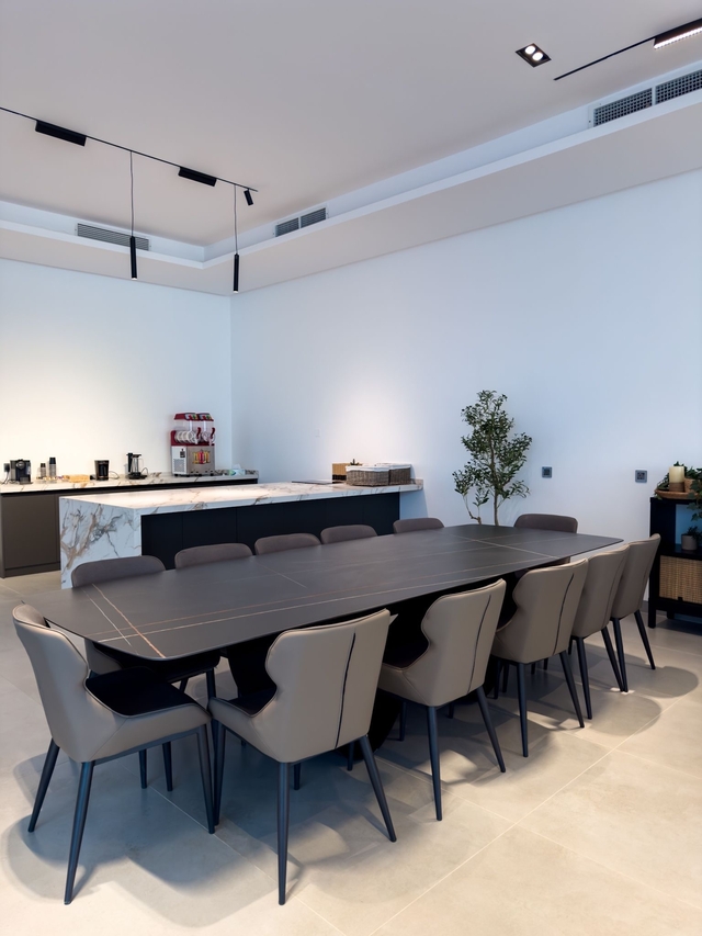 Marina  ( <i style='color:#B10622'>VIP</i> )