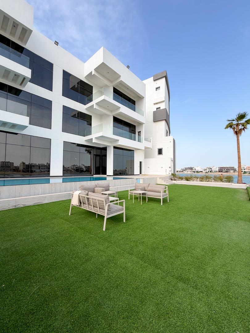 ( <i style='color:#B10622'> VVIP</i> )ZAYA