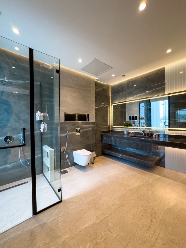 DAR DALAL ( <i style='color:#B10622'>VVIP</i> )