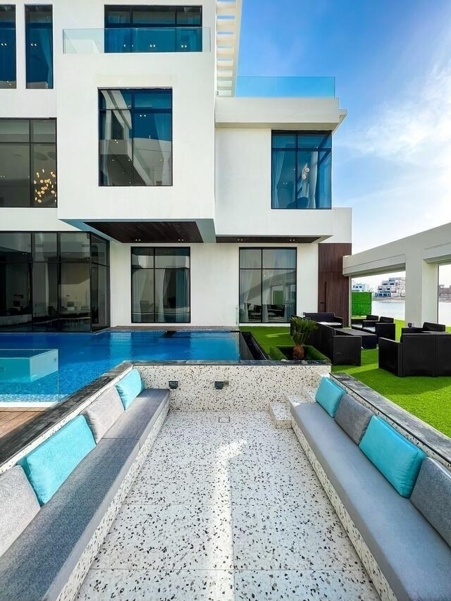 LAM CHALET   ( <i style='color:#B10622'> VVIP</i> )