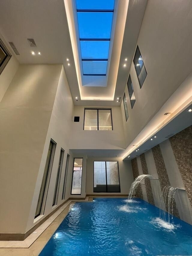 Cove Chalet  ( <i style='color:#B10622'>VIP</i> )